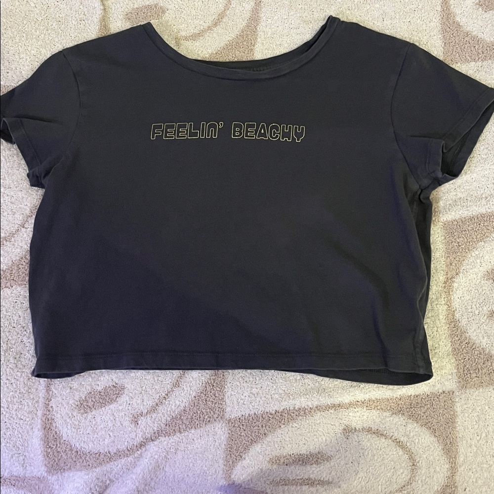 Black 'Feelin' Beachy' T-Shirt